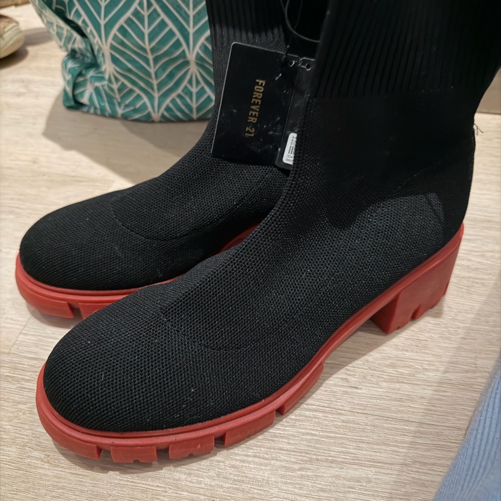 Forever 21 Black and Red Heeled Boots